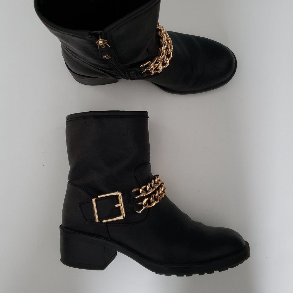 leather like booties